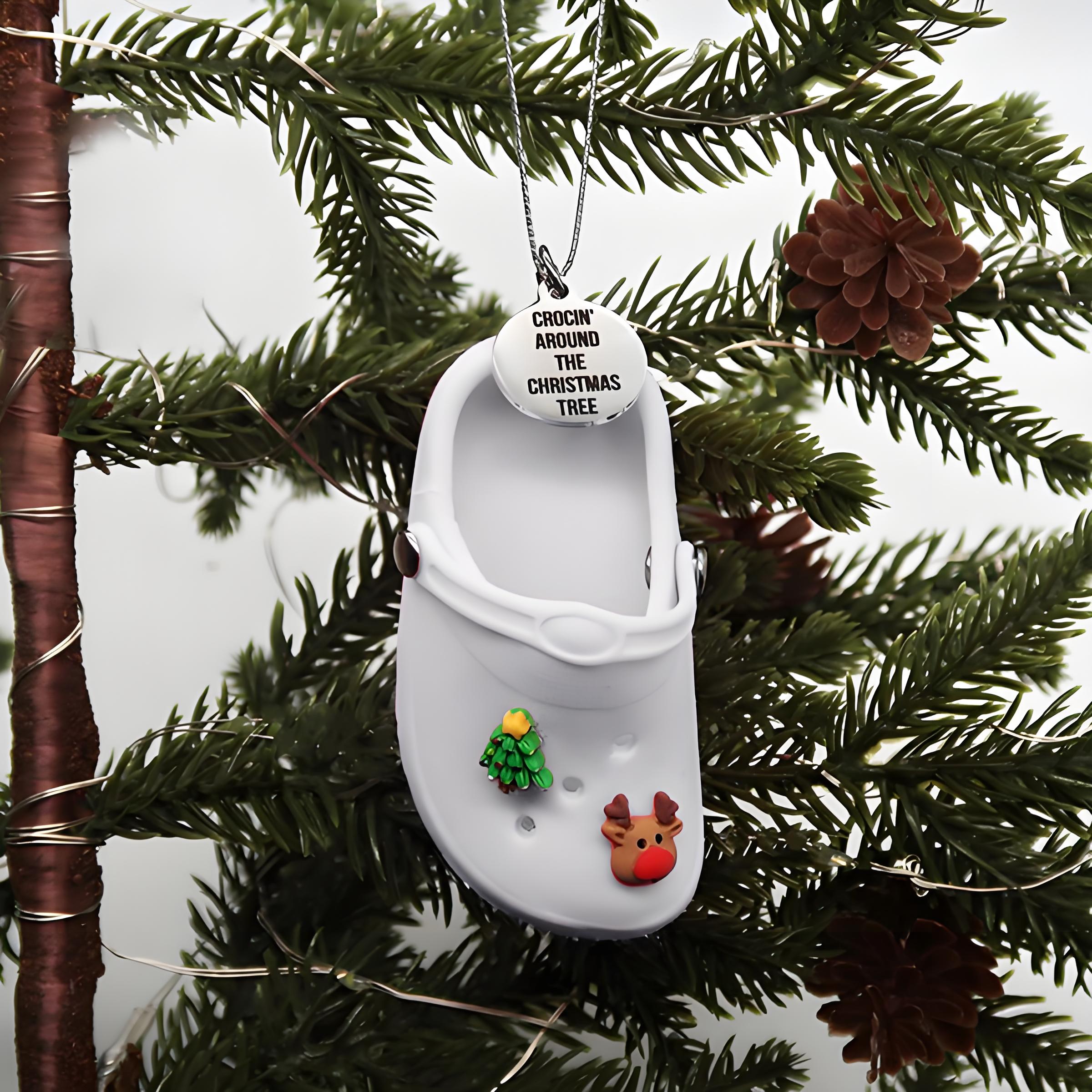 Crocin Around the Christmas Tree Ornament