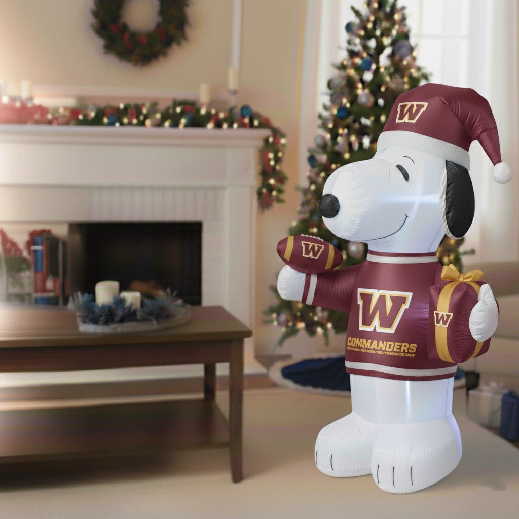 🎄 Inflatable Football Team Christmas Snoopy